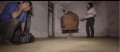 Druhá ukázka. Film je točen dokumentárním stylem, dodává mu to na důvěryhodnosti.