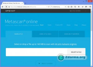 Stránka Metascan Online s formulářem pro nahrání souboru